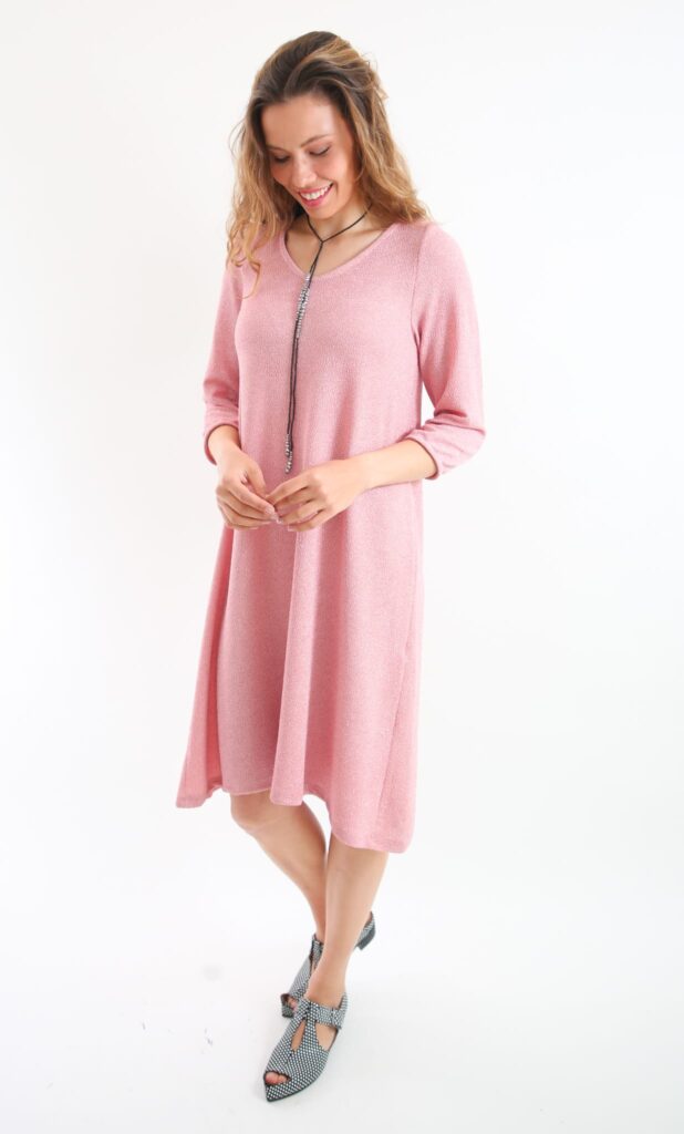 שמלת ונציה ורודה עם שרוול שלושתרבעי