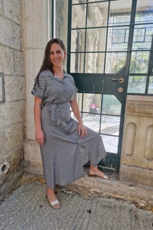 שמלת רוני עם הדפס מניפה שחור