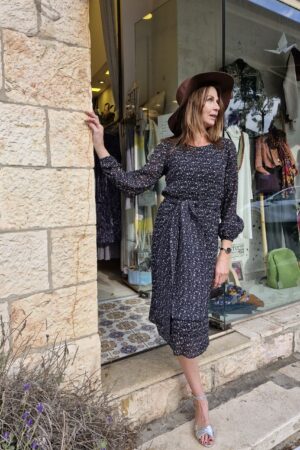 שמלת שיפון שחורה ארוכה